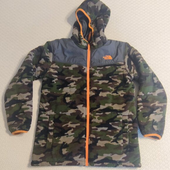The North Face Reversible Mount Chimbo Camo Fleece Jacket Boys Large 14/16